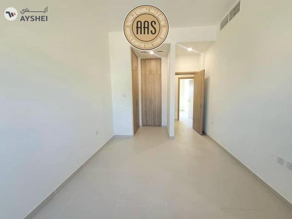 PRIME LOCATION BEAUTIFUL 3BED+MAID VILLA AVAILABLE IN AMARANTA 2