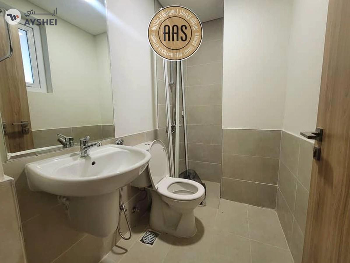 PRIME LOCATION BEAUTIFUL 3BED+MAID VILLA AVAILABLE IN AMARANTA 2-4-4