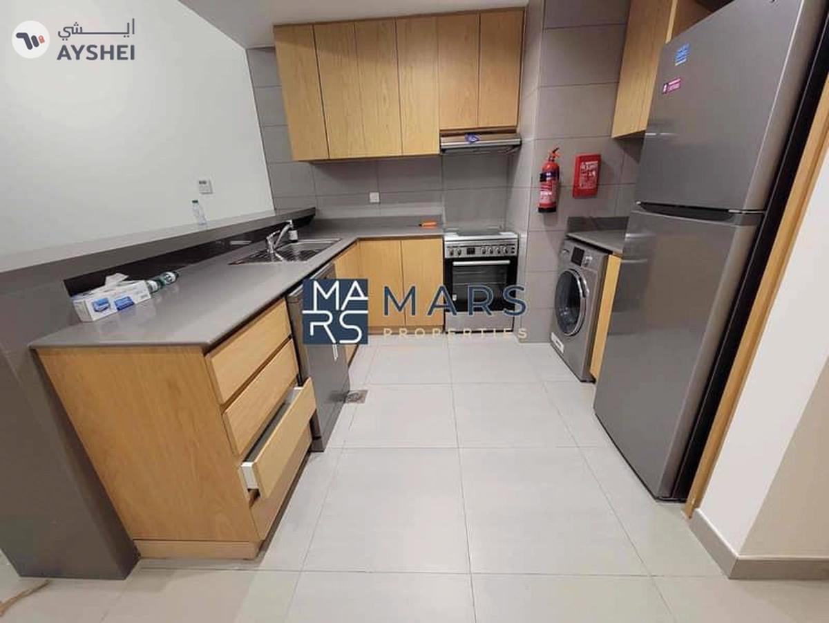 Brand New | Huge balcony | Full View | Easy Access-4-4