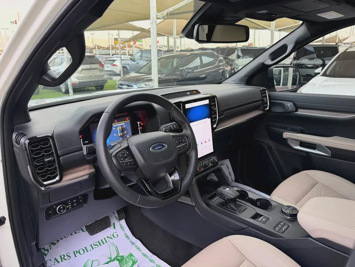 GCC 2024 FREE ACCIDENT FAST OWNER LOW MILEAGE 10,000KM SERVICE HISTORY AGENCY ANDER WARRANTY EXCELLE-14-14