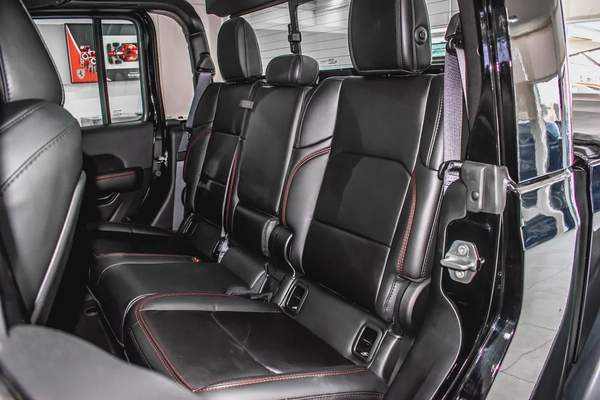 2025 Jeep Gladiator Rubicon V6 - Brand New