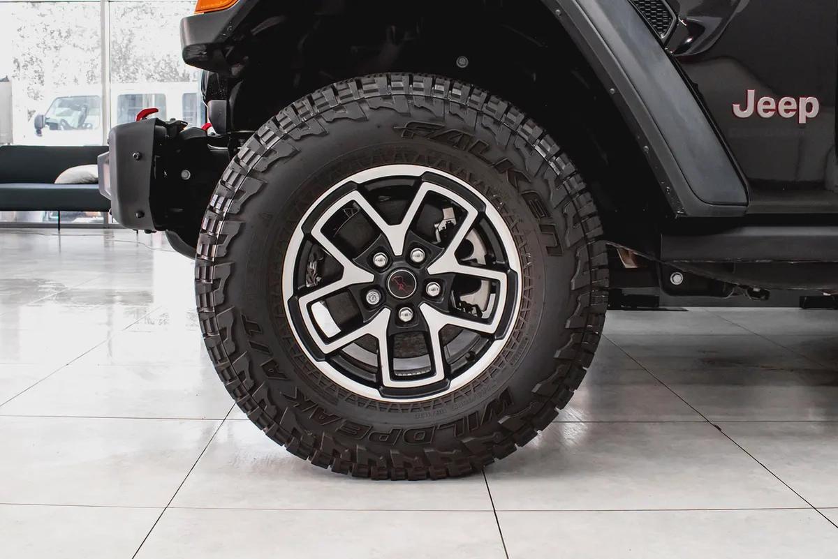 2025 Jeep Gladiator Rubicon V6 - Brand New-14-14