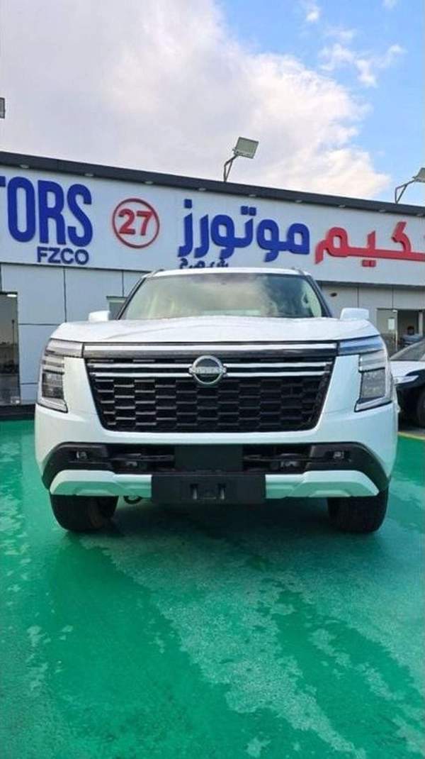 Nissan Patrol SE Titanium 3.8L 2025