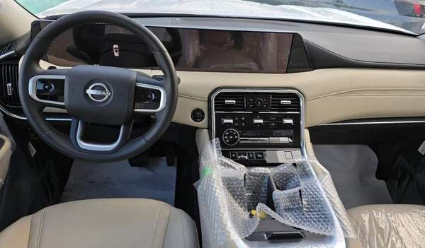 Nissan Patrol SE Titanium 3.8L 2025