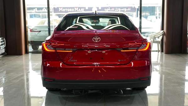 2025 TOYOTA CAMRY LUMIERE 2.5L HYBRID FULL OPTION