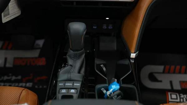 2025 TOYOTA CAMRY LUMIERE 2.5L HYBRID FULL OPTION