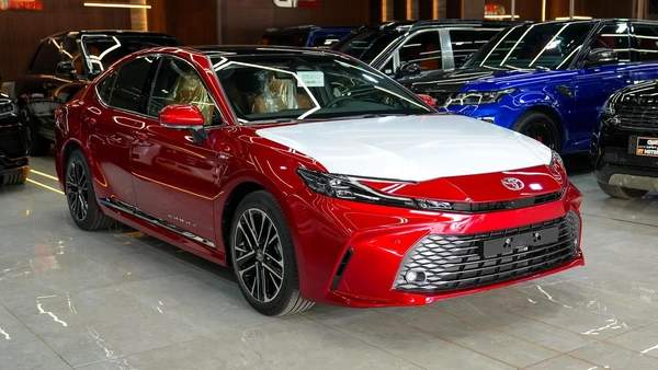 2025 TOYOTA CAMRY LUMIERE 2.5L HYBRID FULL OPTION