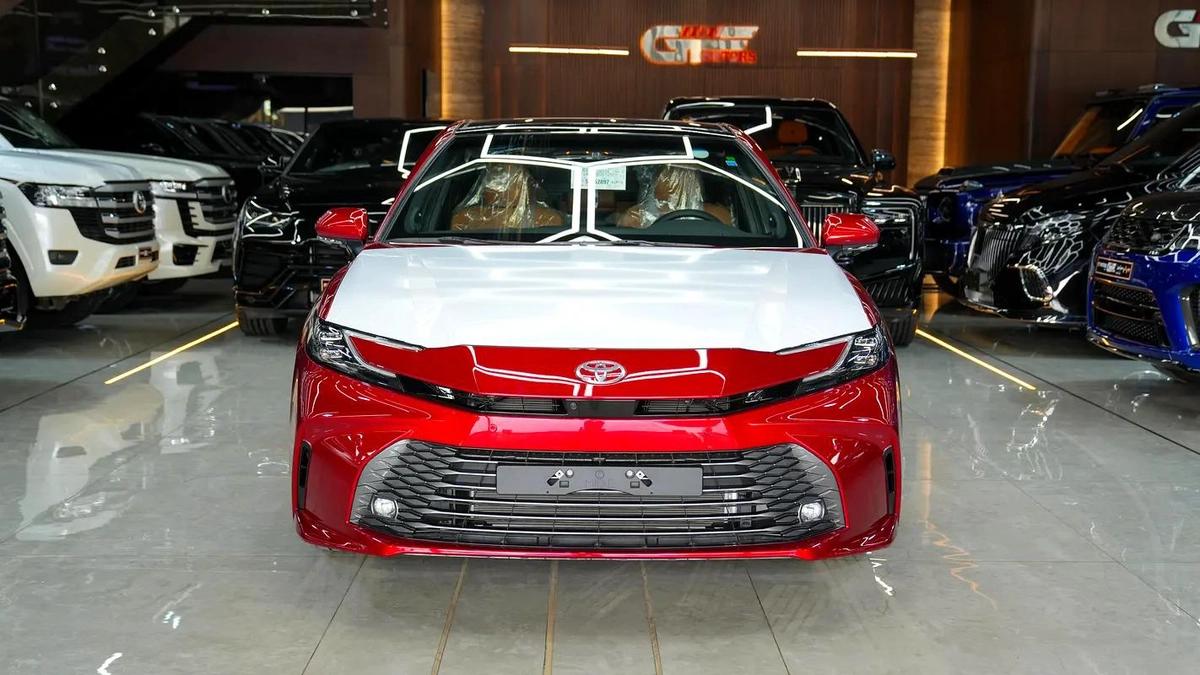 2025 TOYOTA CAMRY LUMIERE 2.5L HYBRID FULL OPTION-1-1