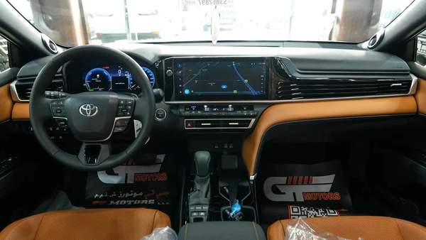 2025 TOYOTA CAMRY LUMIERE 2.5L HYBRID FULL OPTION