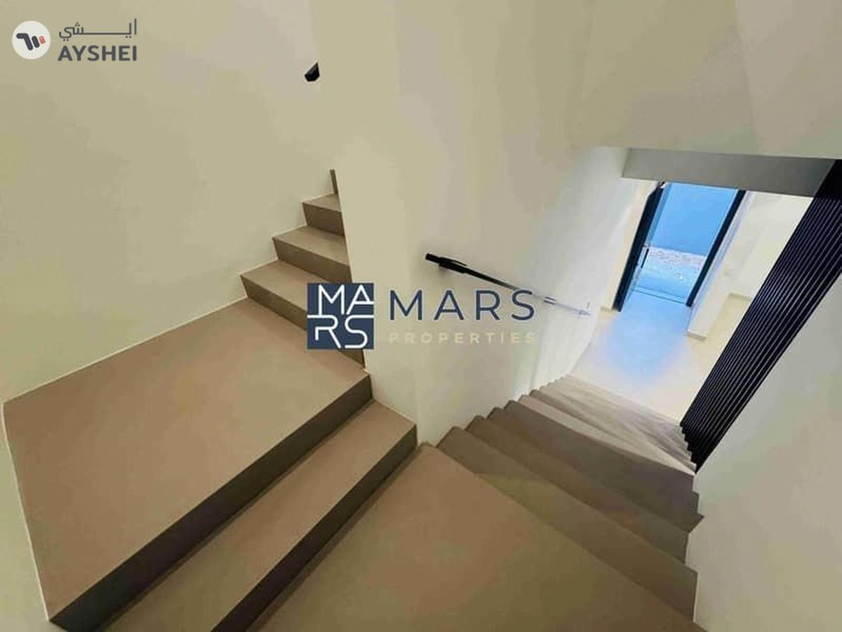 Luxury 4 bedroom townhome for rent corner unit with majlis in Robinia just in 190k-9-9