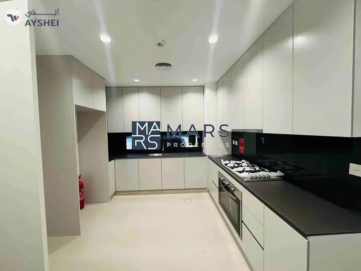 Luxury 4 bedroom townhome for rent corner unit with majlis in Robinia just in 190k-19-19