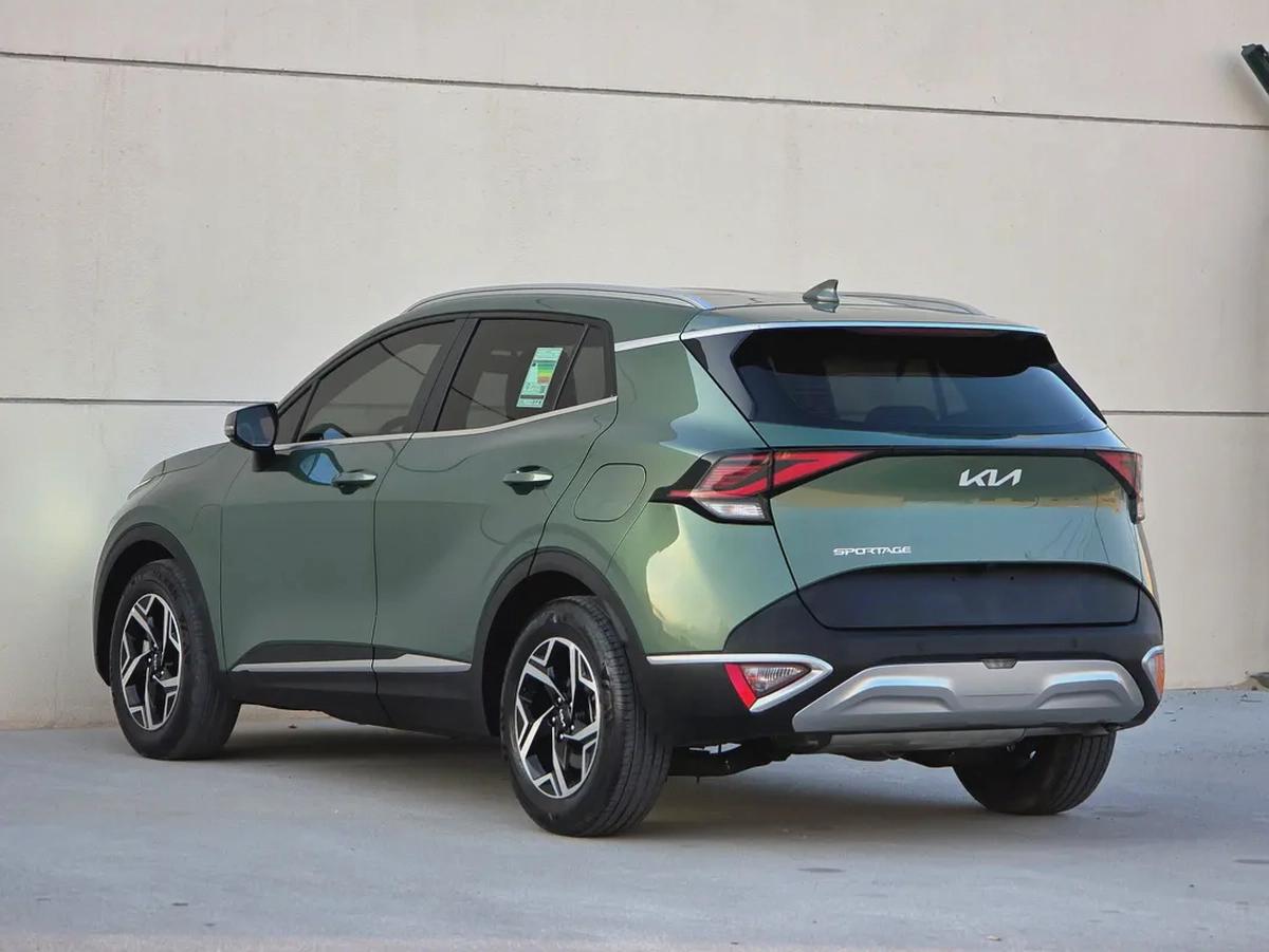 Kia Sportage 2024 GCC-7-7