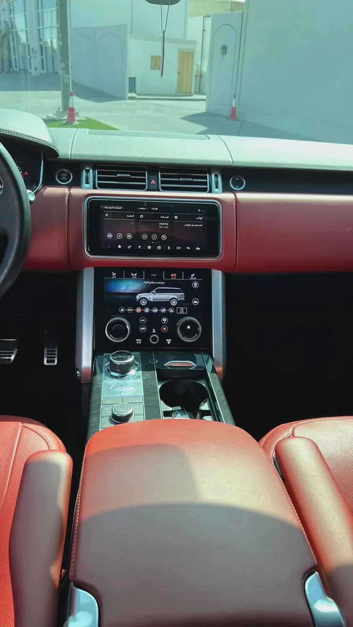 Range Rover vogue L super charged V8 Gcc-6-6