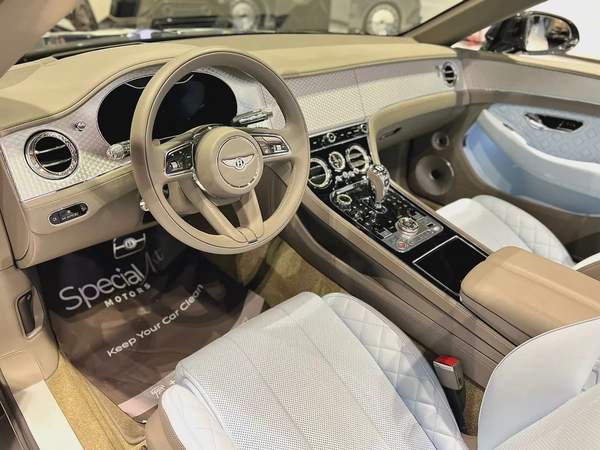 BENTLEY CONTINENTAL GTC SPEED | W12 | 2022 | 1 OUT OF 20 CARS / WARRANTY N SERVICE AVAILABLE