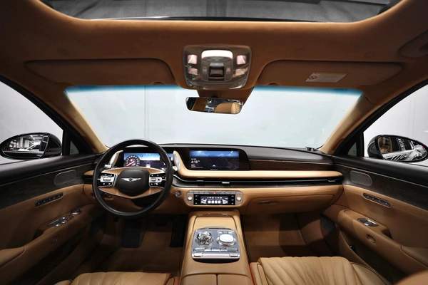 GCC | G90 | 2,900 AED Monthly | Free Insurance + Registration | Under Warranty Till 2027