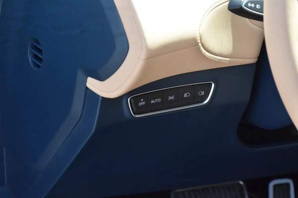NEW LANTU FREE PHEV 2022 | SILVER LIKE