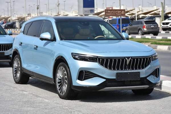 NEW LANTU FREE PHEV 2022 | SILVER LIKE