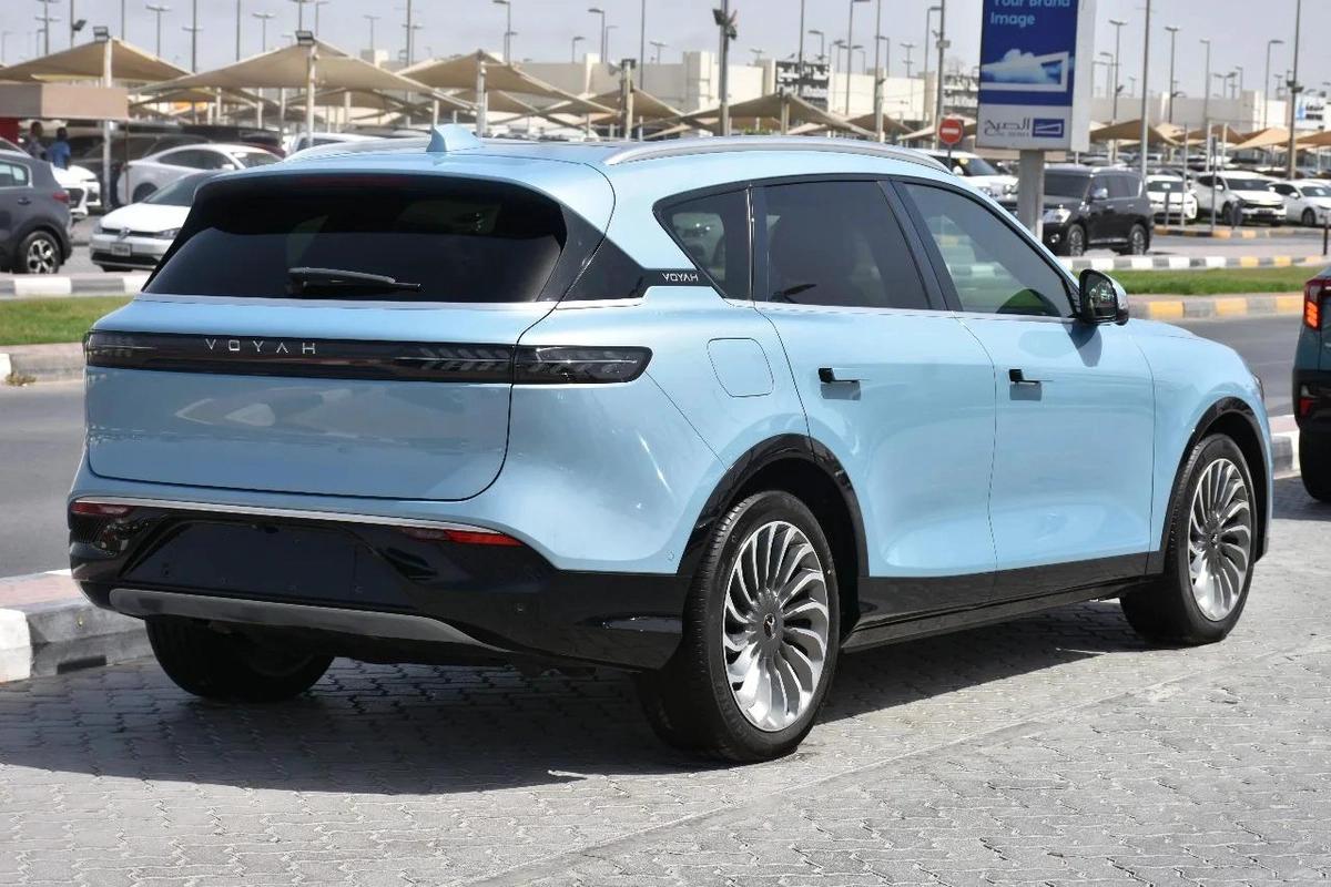 NEW LANTU FREE PHEV 2022 | SILVER LIKE-2-2