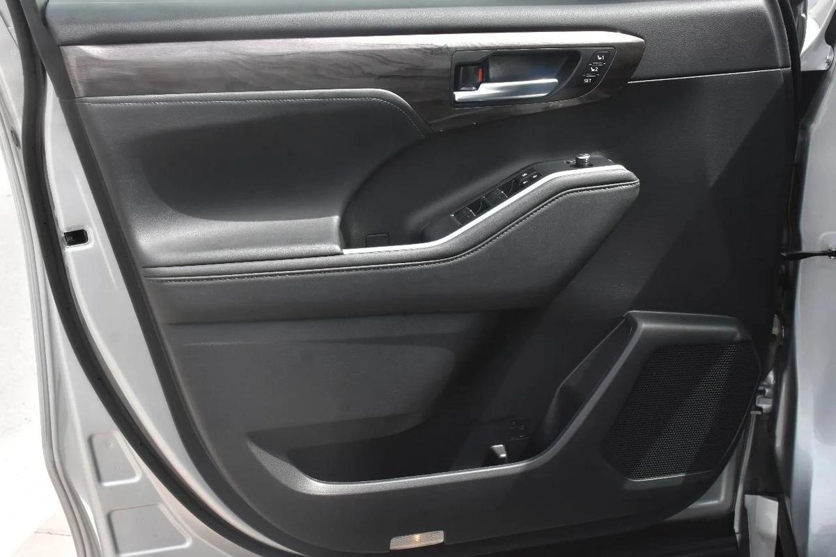 NEW LANTU FREE PHEV 2022 | SILVER LIKE-15-15