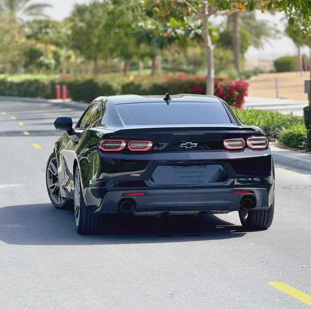 شيفروليه كامارو خليجي فل اوبشن بحالة الوكالة 2020 Chevrolet Camaro RS - GCC Specs-5-5