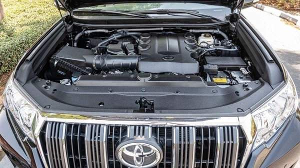 Toyota Prado GXR 4.0P AT MY2023 - BLACK