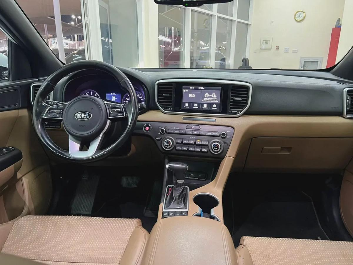 Kia Sportage 2019 GCC specs, full option, absolutely no accidents.-7-7