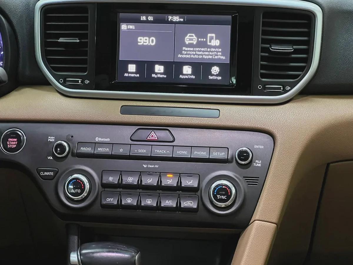 Kia Sportage 2019 GCC specs, full option, absolutely no accidents.-13-13