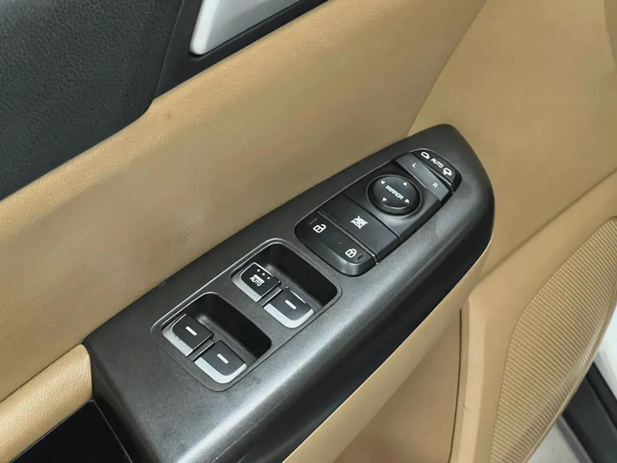 Kia Sportage 2019 GCC specs, full option, absolutely no accidents.-15-15