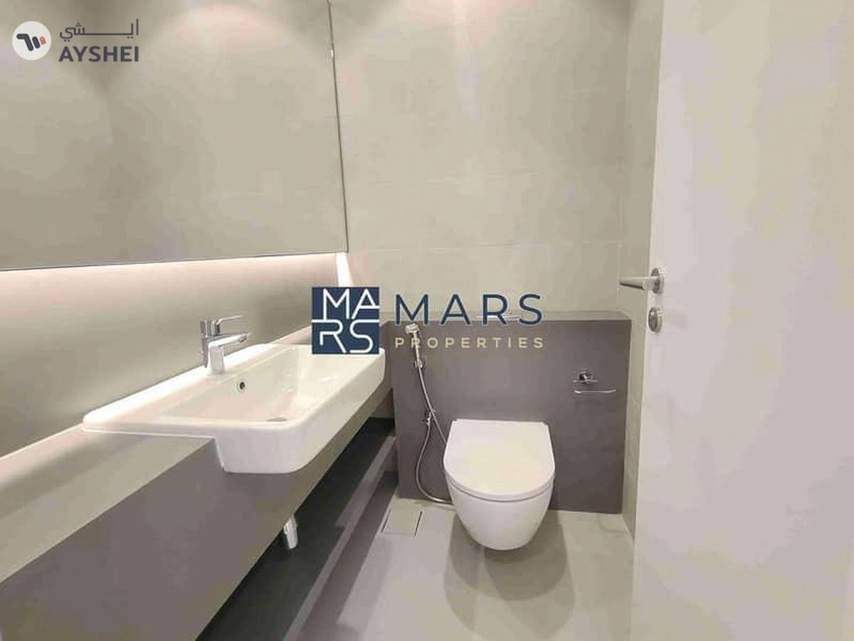 "Stunning 4-Bedroom Middle Unit Townhouse in Masaar – For rent-15-15