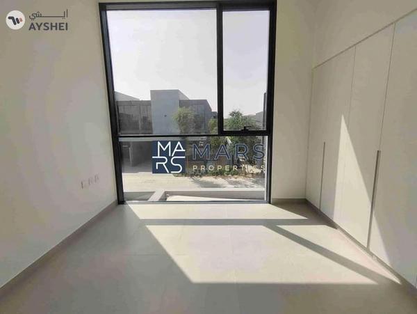 "Stunning 4-Bedroom Middle Unit Townhouse in Masaar – For rent