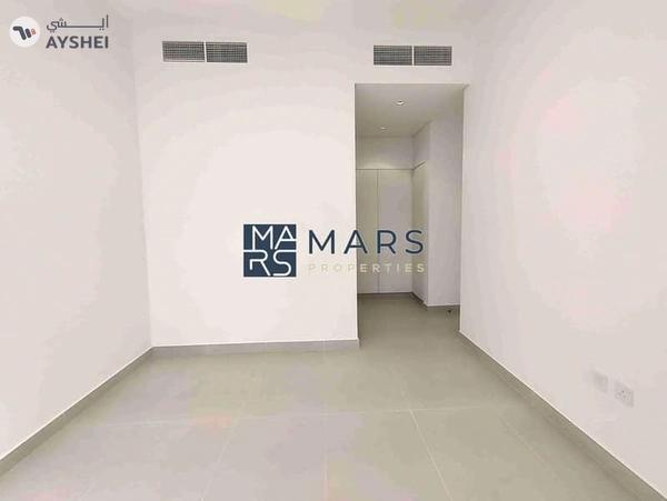 "Stunning 4-Bedroom Middle Unit Townhouse in Masaar – For rent