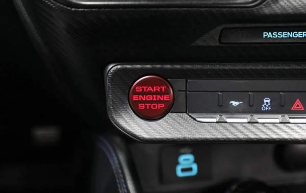 Mustang | Dark Horse | V8 5.0L | Low KMs | Under Warranty Till 2027