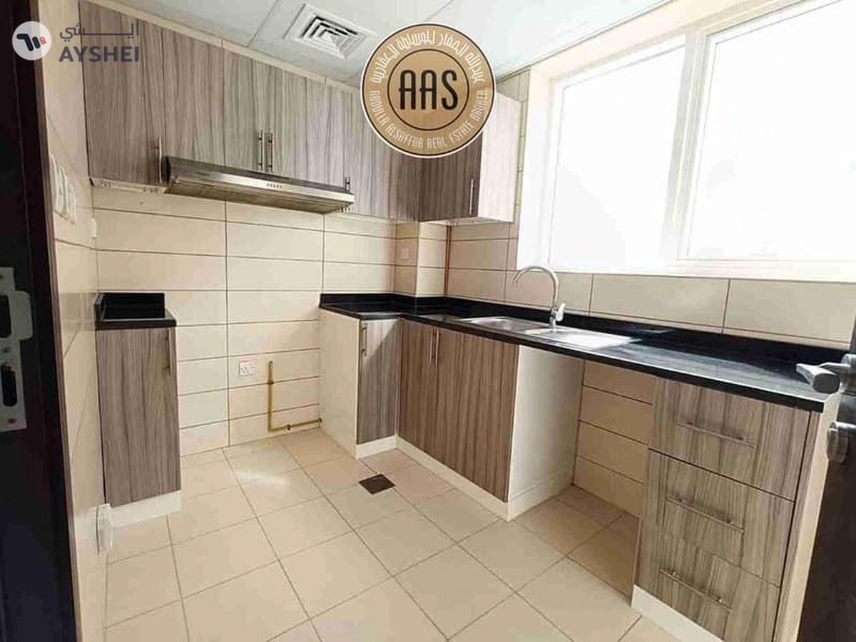 Close to Pound Park☆ Spacious 2BR with Master Room☆ All Facilities in 4 Cheq-10-10