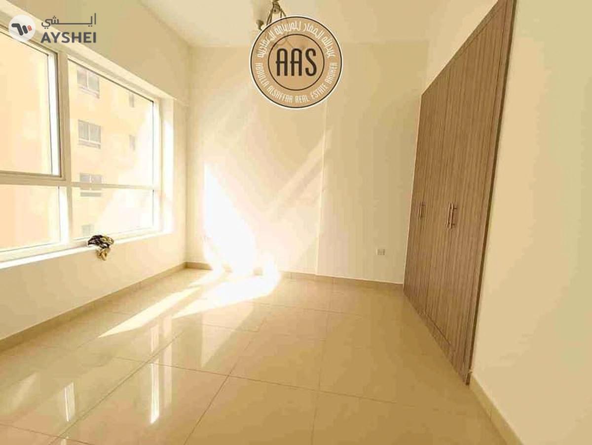 Close to Pound Park☆ Spacious 2BR with Master Room☆ All Facilities in 4 Cheq-6-6