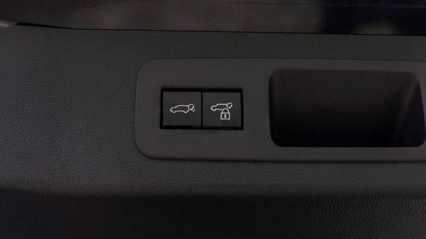 Toyota Land Cruiser LC VX 3.3D\(LHD) TOYOTA LAND CRUISER LC300 VX 3.3D AT MY2025 – BLACK