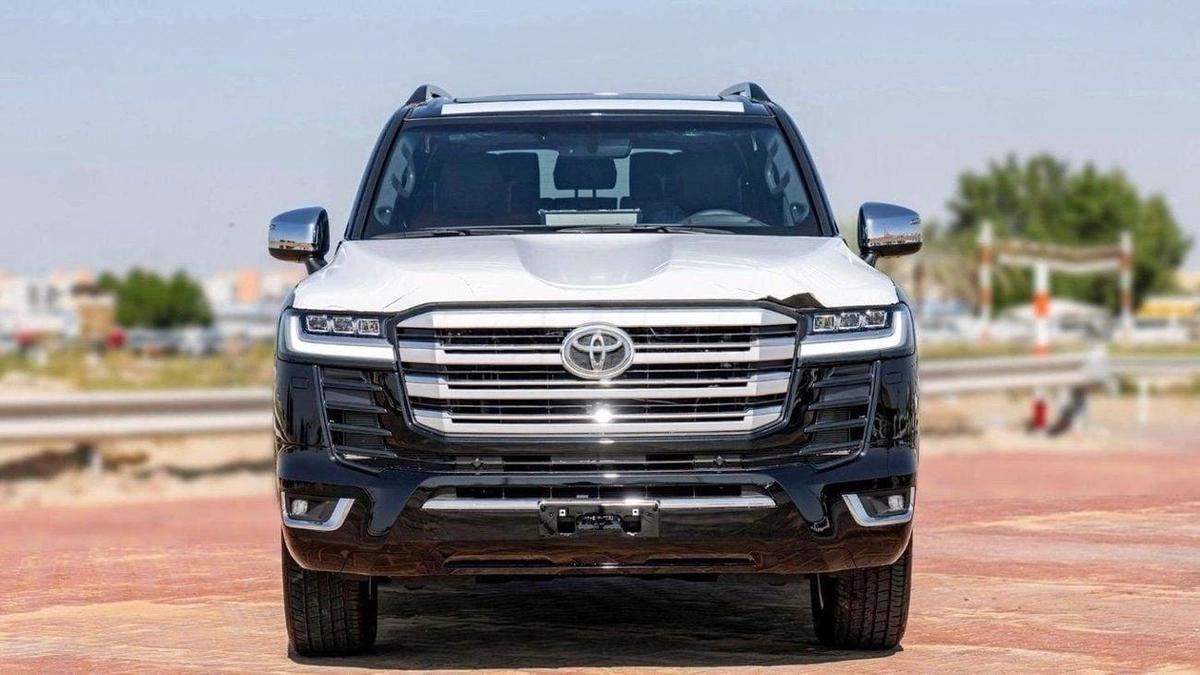 Toyota Land Cruiser LC300 VXR 3.5P AT MY2025 – BLACK-1-1