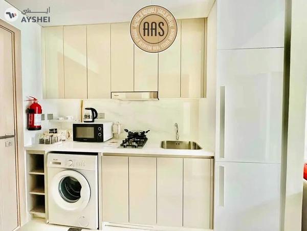 Fully furnished studio •• chiller free •• pool view •• luxurious furniture