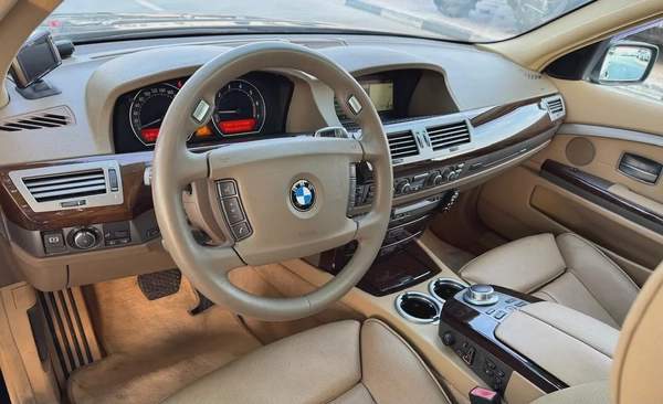 BMW | 7 SERIES | 750i | 2007 | BEIGE INTERIOR | ONLY : 85,885 KM | JAPAN IMPORT | CLEAN TITLE