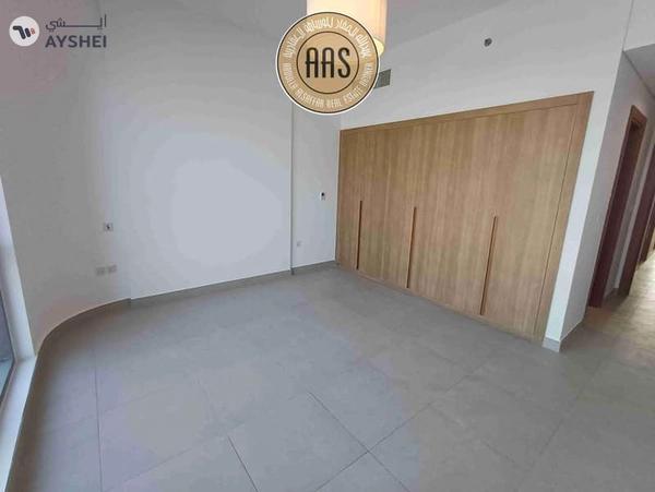 Spacious and luxurious 3BHK apartment near to Metro station