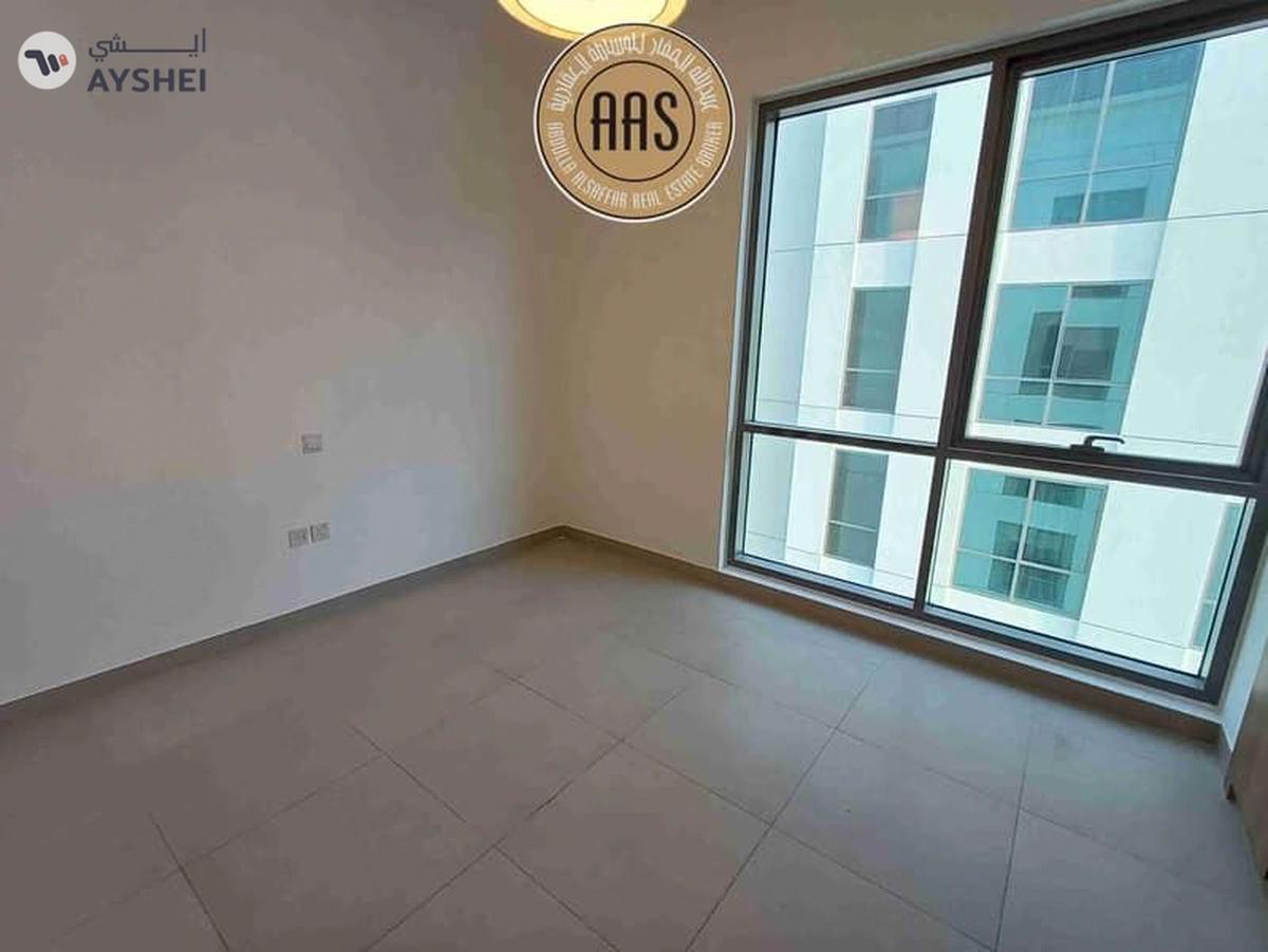 Spacious and luxurious 3BHK apartment near to Metro station-1-landscape