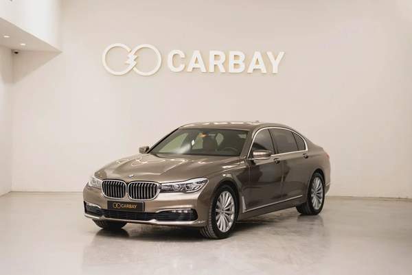 AED 1596 PM | BMW 730Li 2017 | PARTIAL AGENCY HISTORY | WELL MAINTAINED | 1 YEAR WARRANTY | GCC