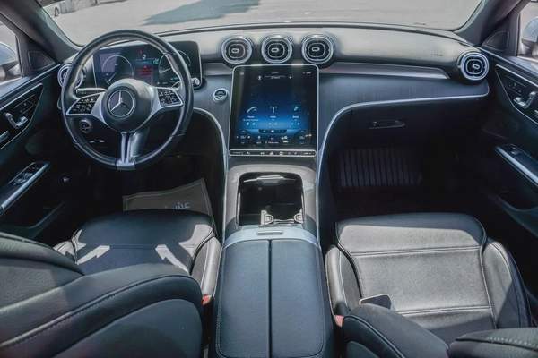 MERCEDES-BENZ C300 4MATIC VIN