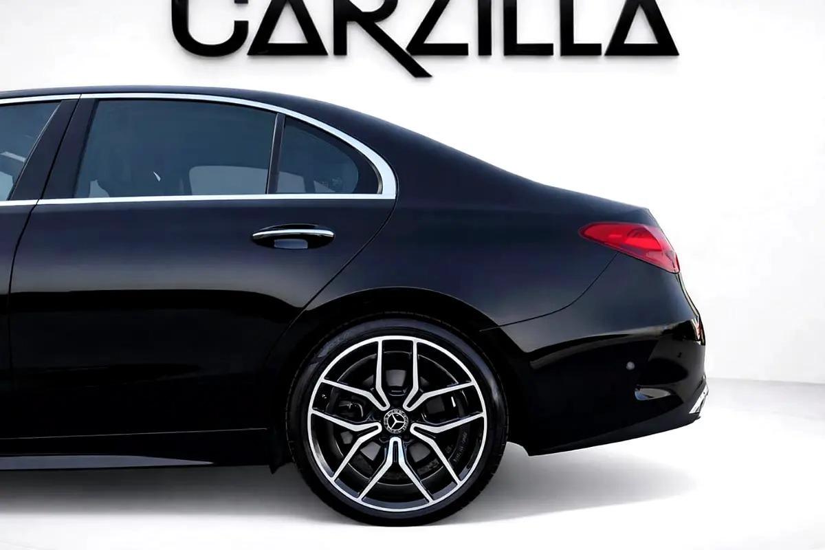 AED 3,035 P.M l 0% Down Payment l C200 Premium AMG Line l Gargash Warranty till 2027-8-8