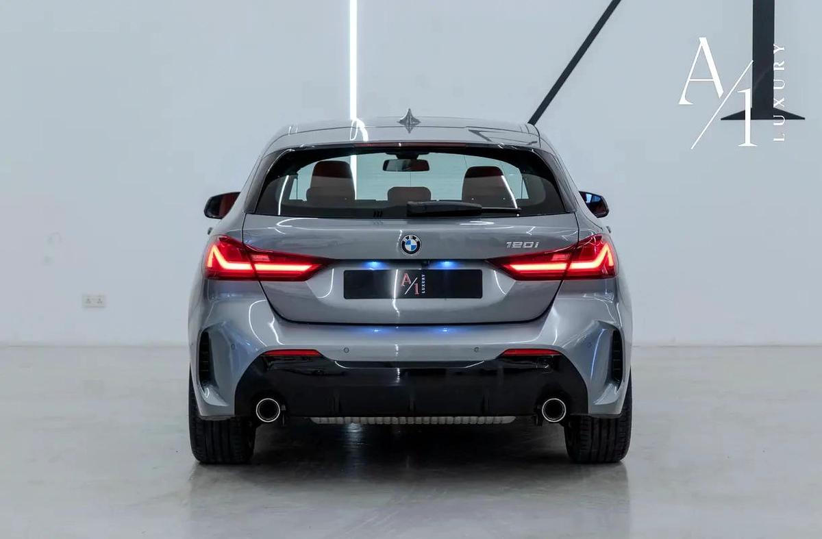 2023 BMW 120i, With Warranty & Service Contract, Excellent Condition, GCC Specs-8-8
