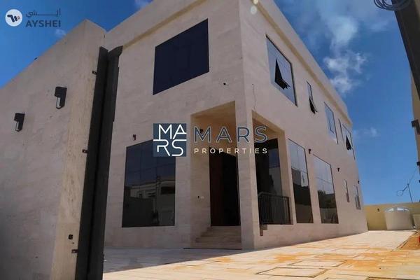 Bright & Spacious– Ideal for Comfort and Convenience!