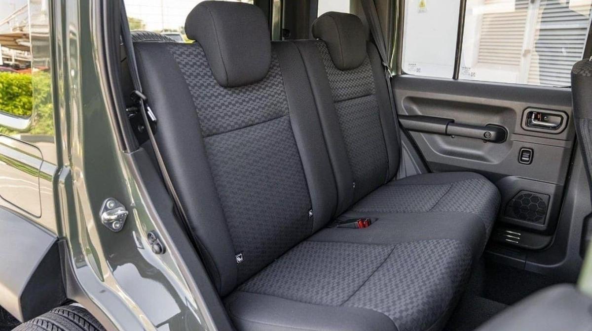 Suzuki Jimny Suzuki jimny GLX M/T MY2025-9-9