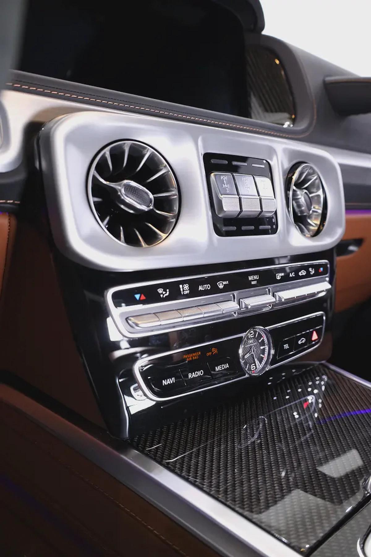 G 63 AMG MANUFAKTUR EDITION NIGHT PACKAGE + CARBON INTERIOR + FULLY LOADED-8-8