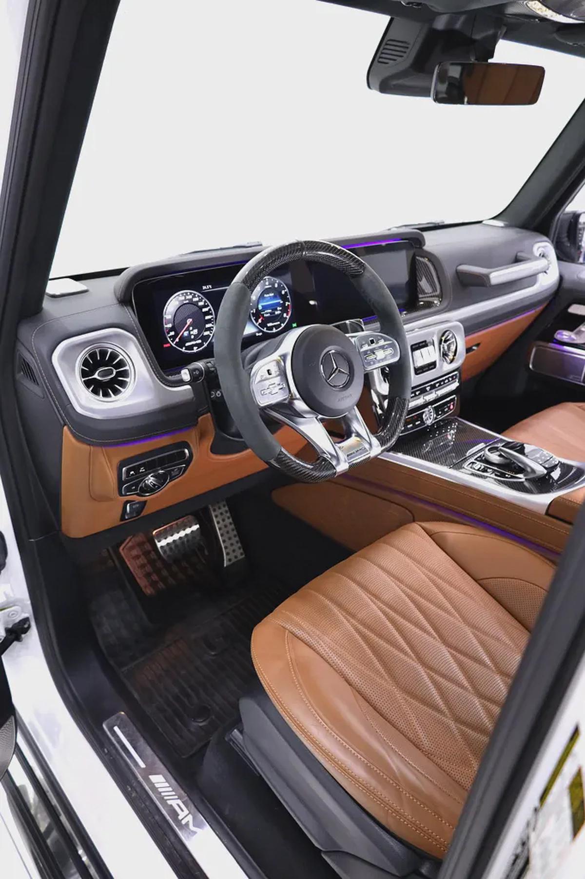 G 63 AMG MANUFAKTUR EDITION NIGHT PACKAGE + CARBON INTERIOR + FULLY LOADED-9-9