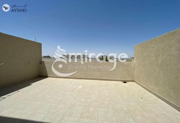 TOWNHOUSE FOR SALE IN DESERT STYLE, AL REEF VILLAS