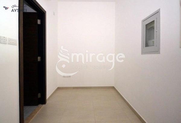TOWNHOUSE FOR SALE IN AL LAYYAN, AL GHADEER